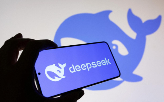 DeepSeek claims kimchi's origin as 'Korea' in Korean, 'China' in Chinese: Seoul spy agency 