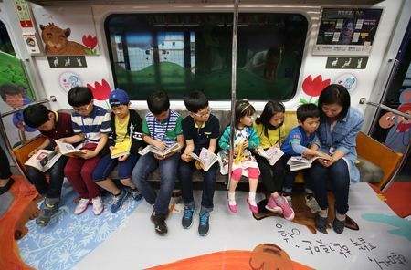 Subway library - The Korea Times