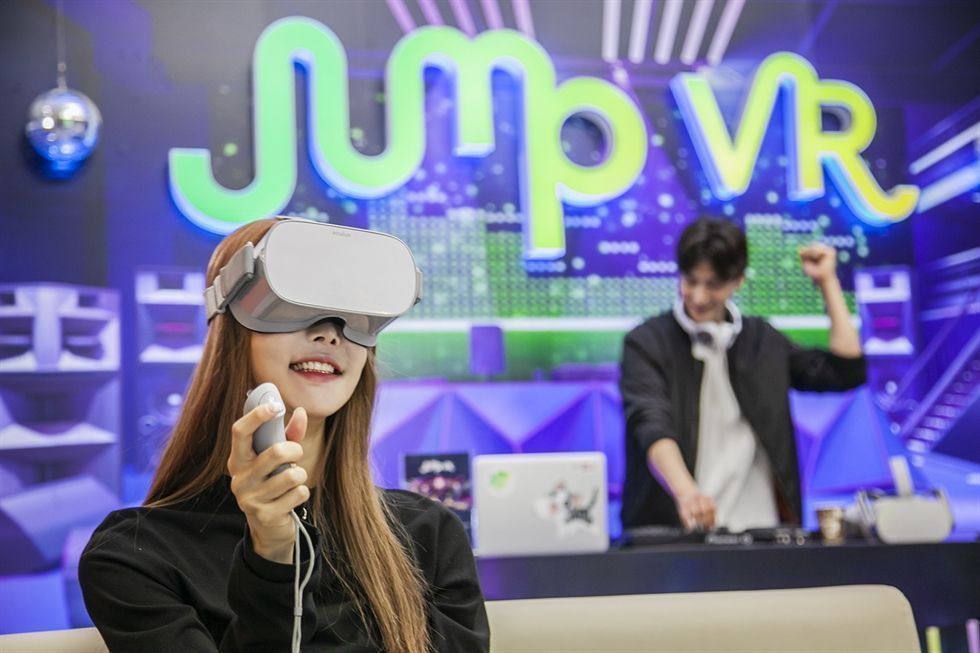 Vr Telecom SK Telecom launches 5G-powered VR service - The Korea Times