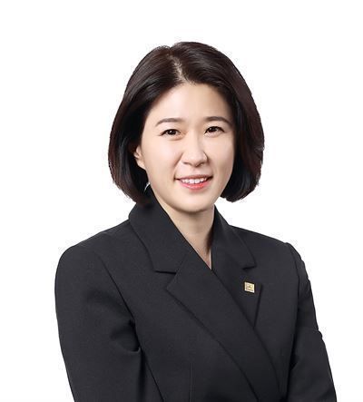 Cho Jee-eun, Chief Executive Officer at LINA