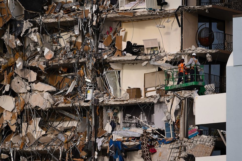 Report showed major damage before Florida condo collapse - The Korea Times