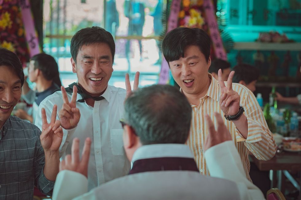 Ryu Seung-ryong eyes another hit with romantic comedy, 'Perhaps Love ...