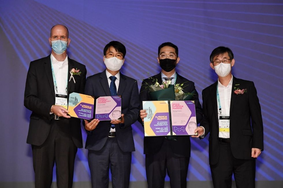 Two scientists receive Merck awards - The Korea Times