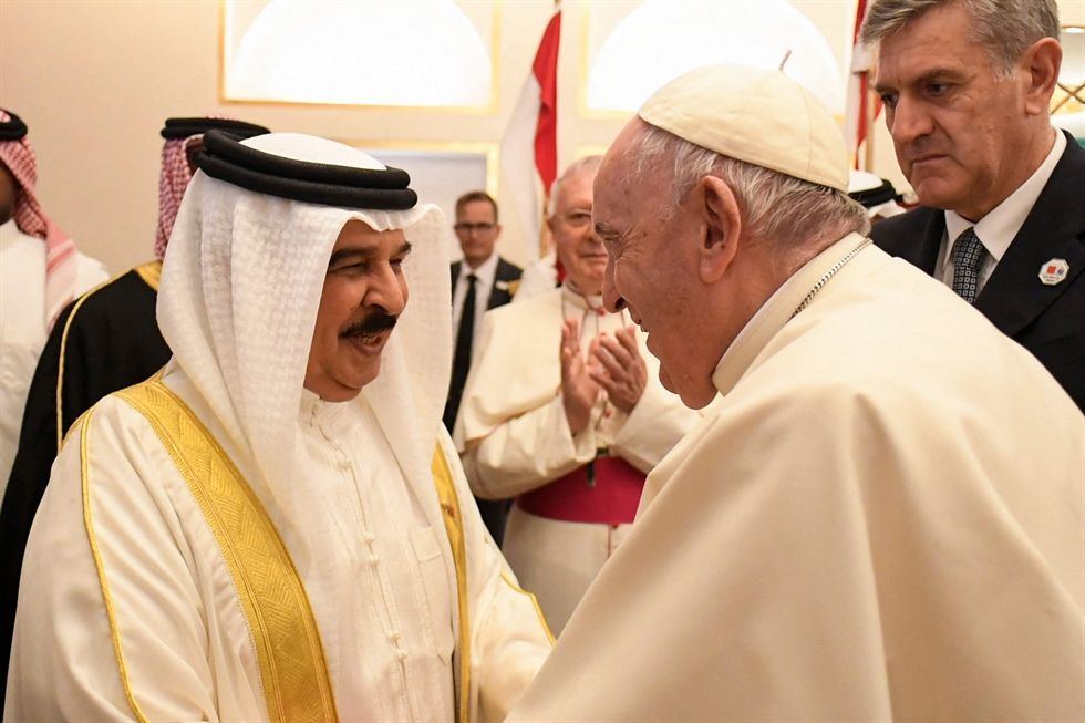 Pope in Bahrain: Treatment of prisoners a measure of society