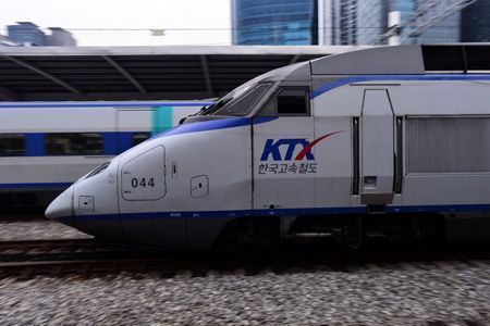 Mystery KTX train failures terrorize passengers - The Korea Times