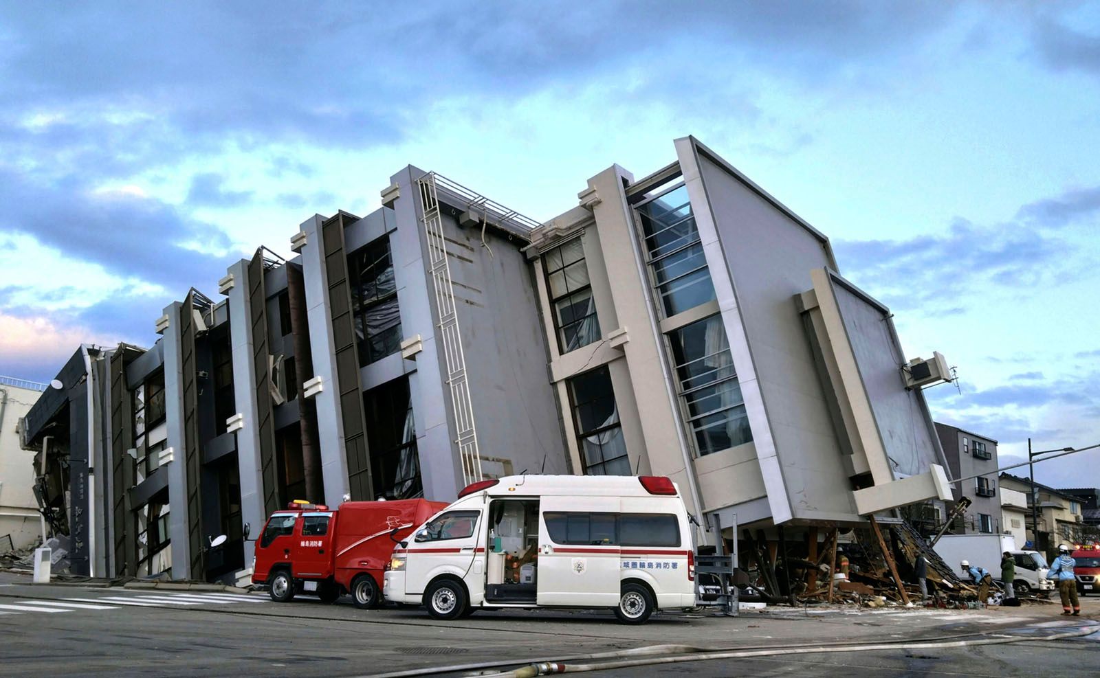 Japan hit by 7.6-magnitude earthquake - The Korea Times