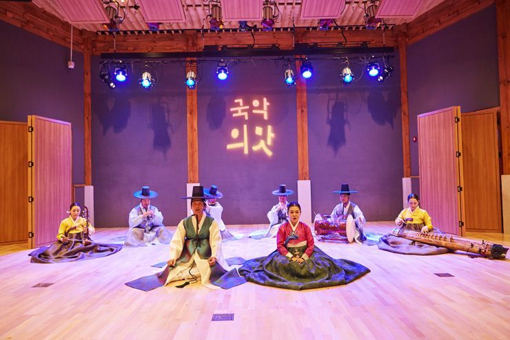 Around Town 2 - The Korea Times