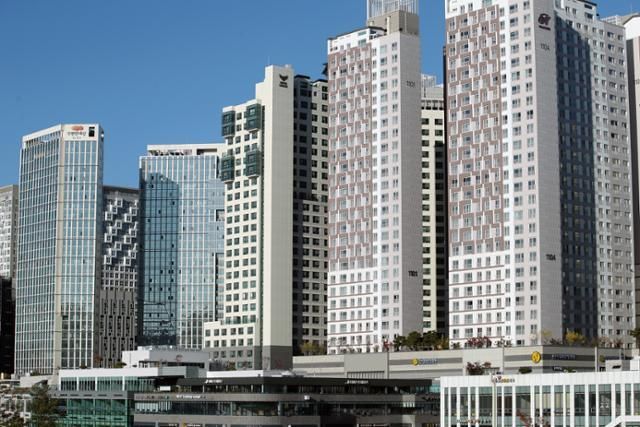 KKR to Run New $1.3 Billion South Korea Renewable Platform While SK Group Keeps Minority Stake