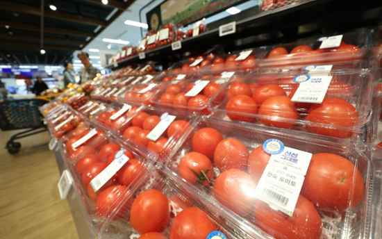 Korea to toughen regulation on tomato exports to Japan amid infection woes