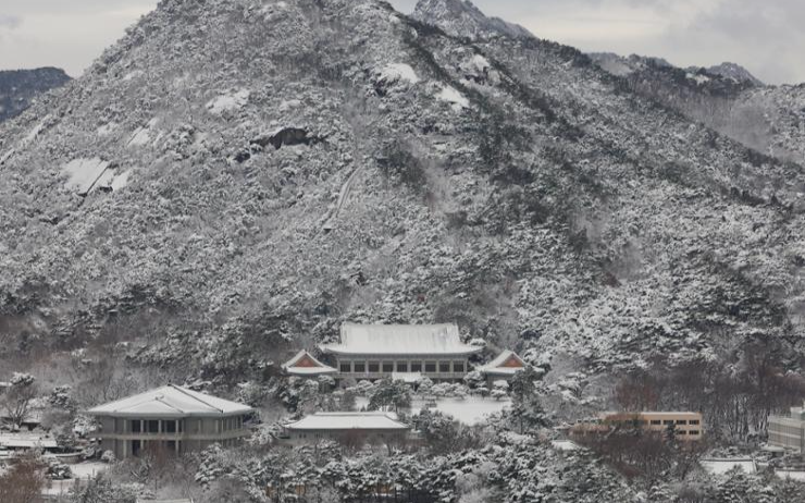 [PHOTOS] Heavy snow in parts of Korea - Vimarsana News