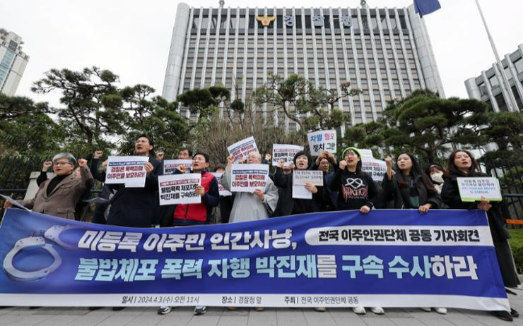 Migrants, human rights activists condemn political candidate's hate crimes against immigrants - Vimarsana News