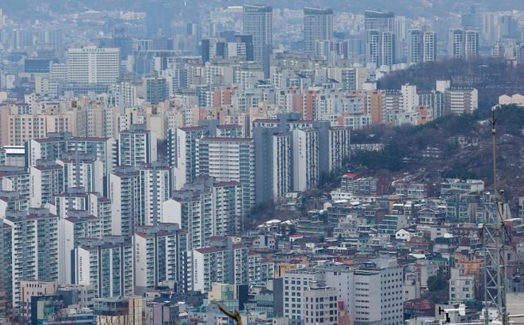 Gov't adopts permission system for home transactions in 4 affluent areas of Seoul