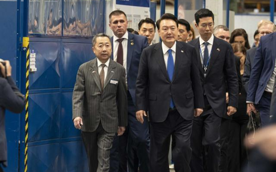 Martial law fallout leads to NPS' abstention in vote on Doosan's restructuring
