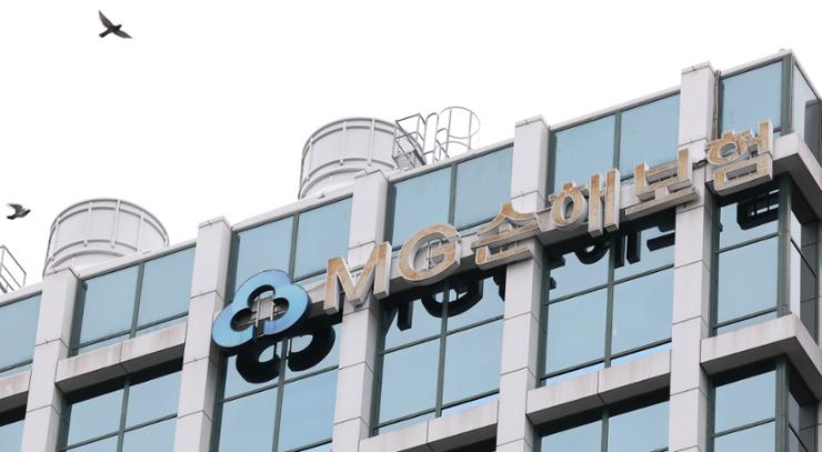 Insurance firms' 2024 net rises 4.6% on investment returns