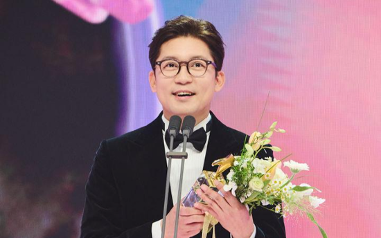 Announcer Kim Dae-ho leaves MBC after 14 years
