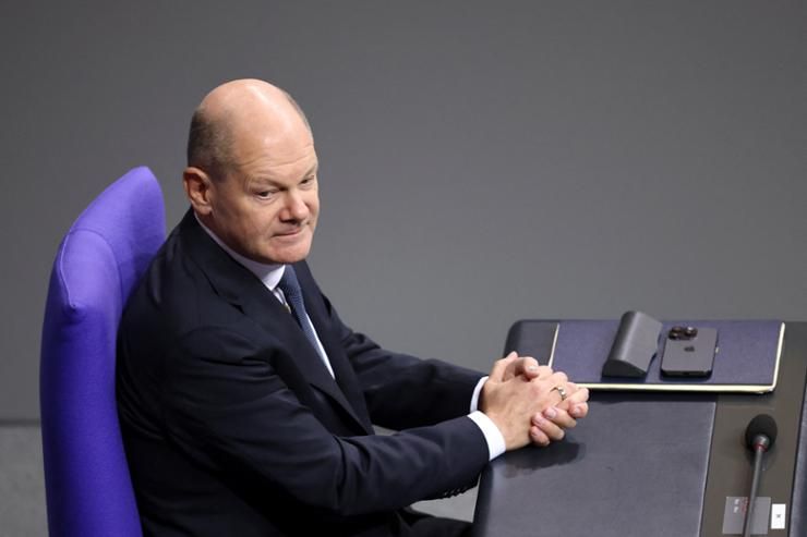 Germany's Scholz loses confidence vote, setting up early election in February