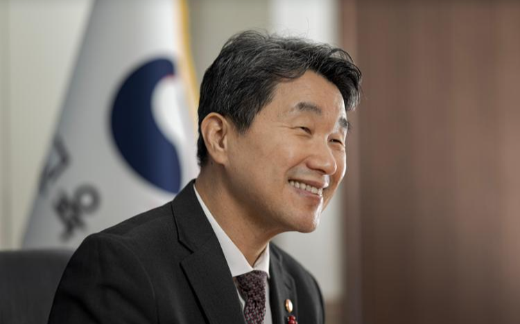 [INTERVIEW] Korea seeks paradigm shift in policies to attract more foreign students - Vimarsana News
