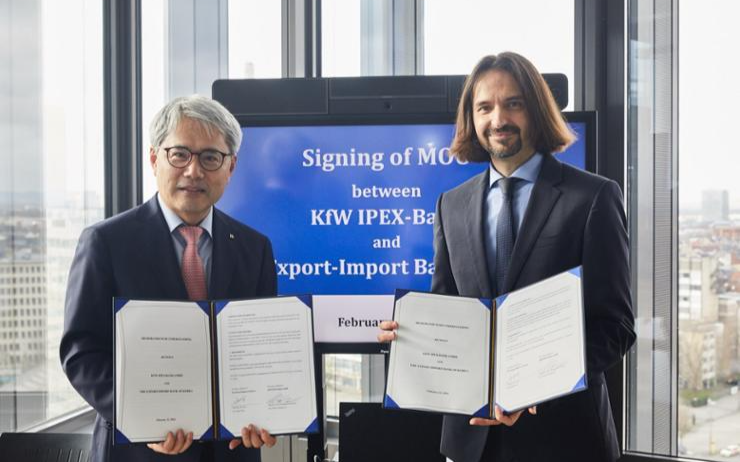 Eximbank signs MOU with KfW IPEX-Bank on strategic tech, supply chain - Vimarsana News