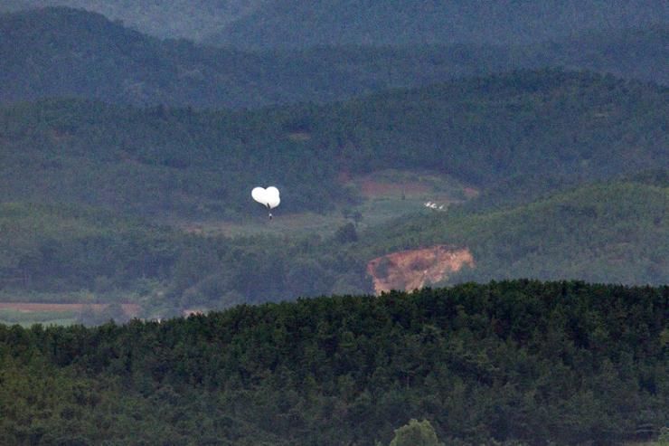North Korea launches trash balloons toward the South for 5th day - The ...