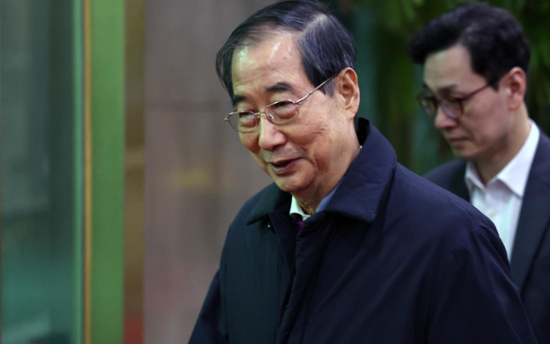 PM Han overlooked as defense minister bypasses him on martial law declaration