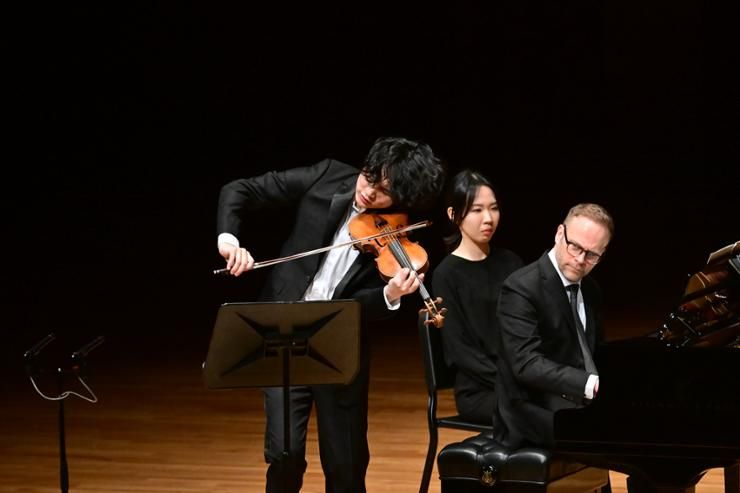 The Korea Times' Spring Concert delivers dazzling evening of music