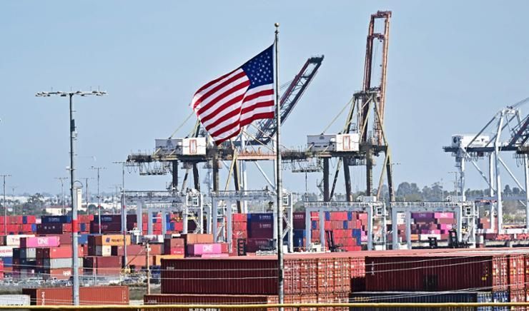 Storm clouds gather over US economy as Trump kicks off trade war