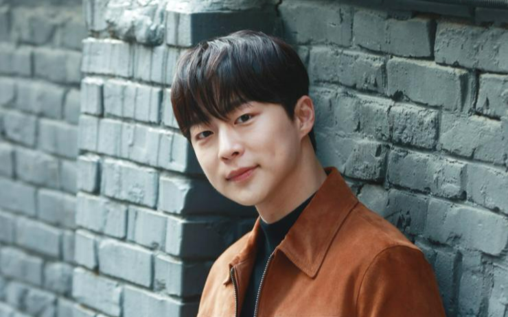 [INTERVIEW] Bae In-hyuk addresses dating rumors with 'Story of Park's Marriage Contract' co-star - Vimarsana News