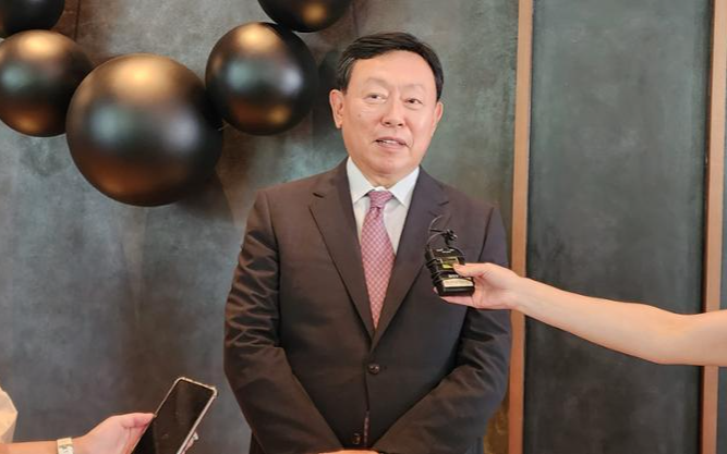 Lotte chief eyes biotech, metaverse, hydrogen, batteries as new growth engines - Vimarsana News