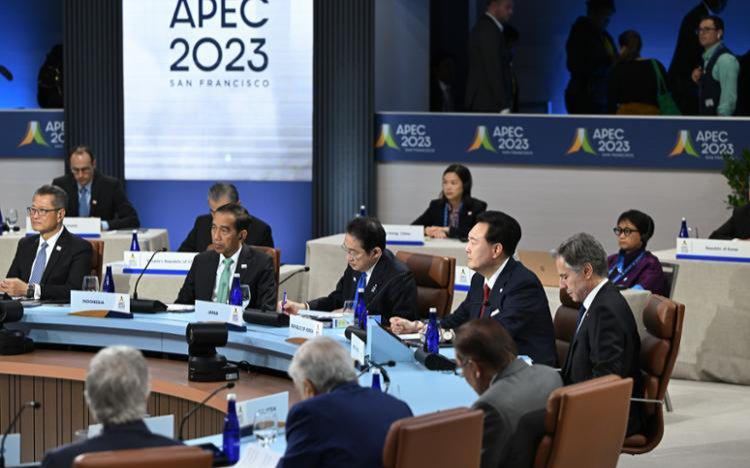 Yoon calls on APEC members to prioritize supply chain resilience - Vimarsana News