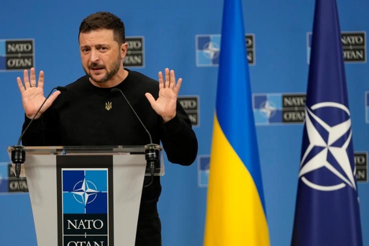 Zelenskyy expects N. Korean troops to engage with Ukrainian forces within days: KBS interview