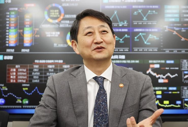 Korea to promote exports of cooling equipment for data centers amid AI boom