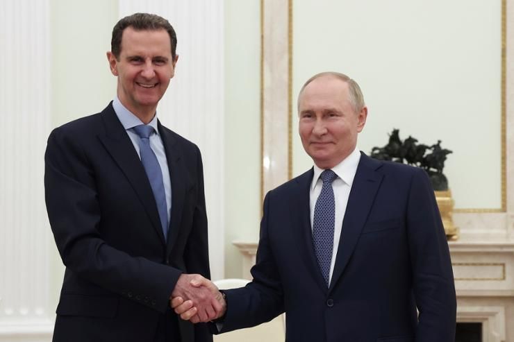 Kremlin refuses to confirm if Assad in Russia