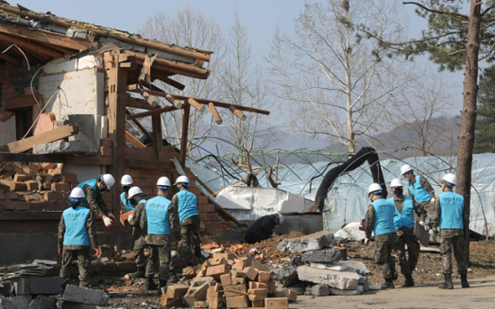 Air Force dismisses 2 unit commanders over accidental jet bombing
