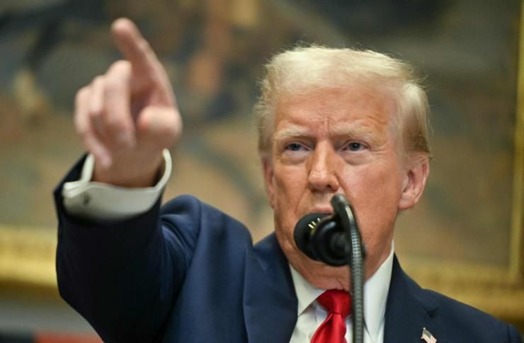 Trump says EU 'in for tariffs,' warns of 10% rate on China