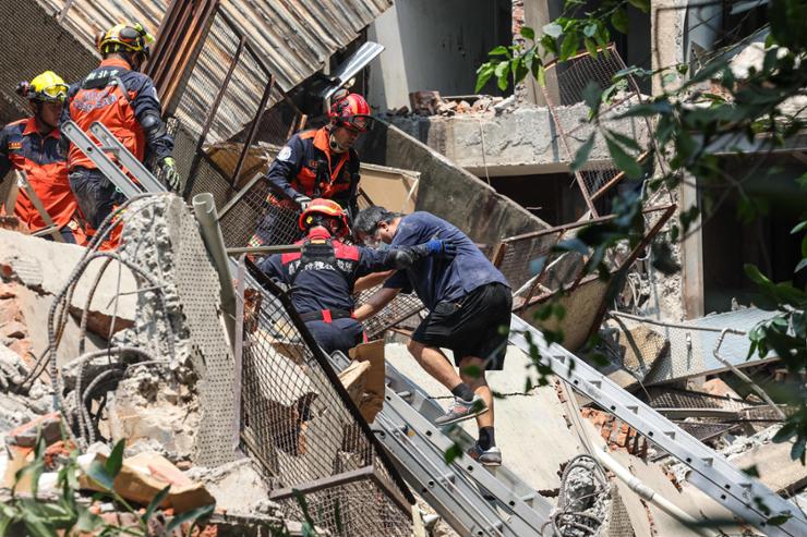 7 dead, hundreds injured in most powerful Taiwan quake in 25 years - Vimarsana News