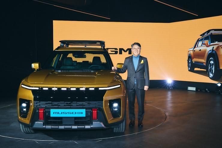 KG Mobility debuts 1st electric pickup