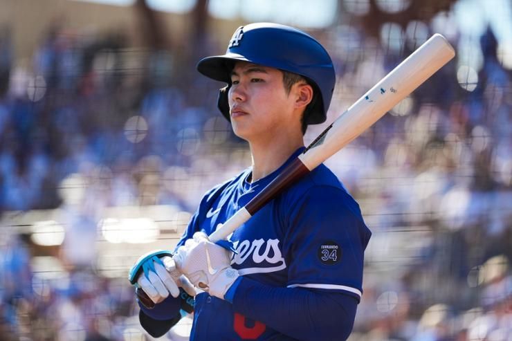 Dodgers Kim Hye-seong goes hitless in spring training game