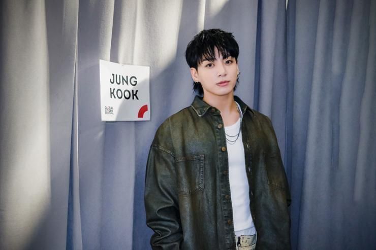 K-pop stars rally to support wildfire victims