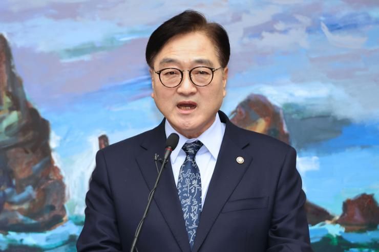 Assembly speaker calls PM, ruling party's joint exercise of presidential power 'unconstitutional'