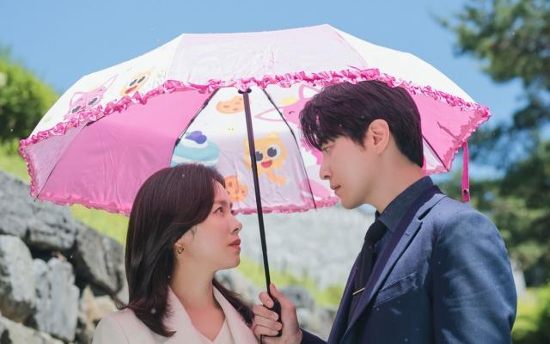 'Love Scout' director Ham Jun-ho faces renewed backlash over past assault case