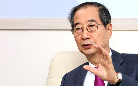 Prime minister says Korea, US likely to log biggest growths among advanced economies in 2025
