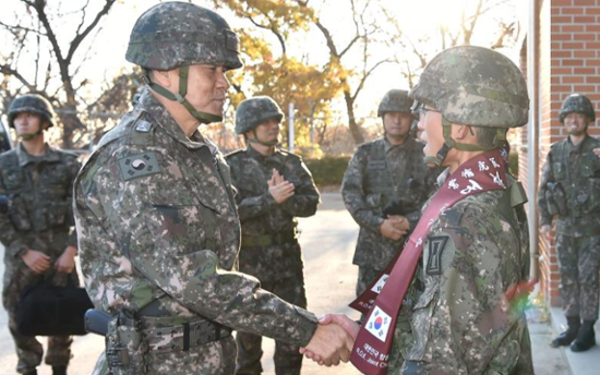 JCS chief inspects military readiness against NK provocation near border