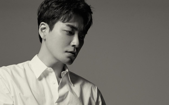 [INTERVIEW] Lee Jun-hyuk subverts melodrama clich as male secretary in 'Love Scout'