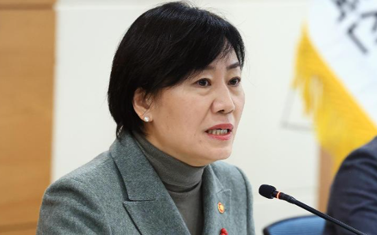 Trump gov't unlikely to place heavy tariffs on Korea's food exports: agriculture minister