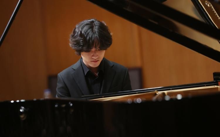 Pianist Lim Yunchan to perform with Seoul Philharmonic early next year - Vimarsana News