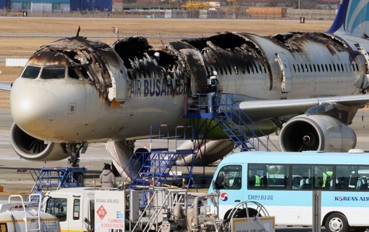 90 seconds is golden time: essential safety rules for airplane accidents