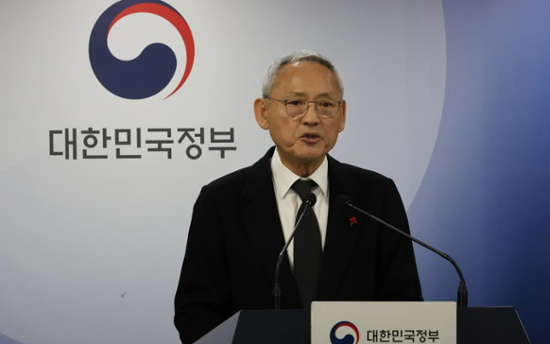 Culture minister urges opposition to halt impeachment of Cabinet members