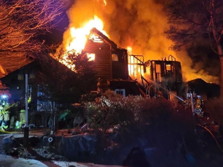 1 dead, 5 evacuated after fire at pension in Pyeongchang