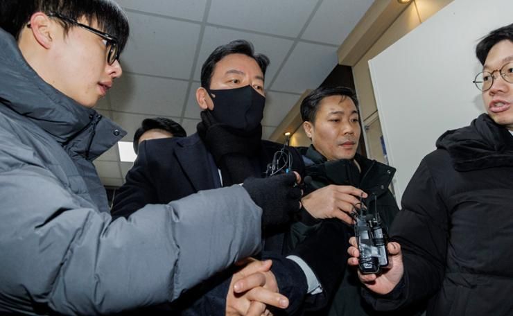 2 Presidential Security Service leaders questioned over blocking arrest of Yoon