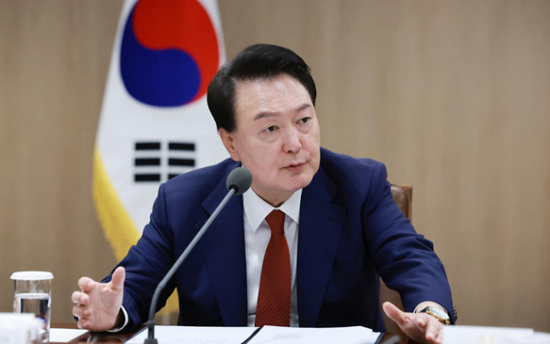 Yoon orders more efforts to root out loan sharks